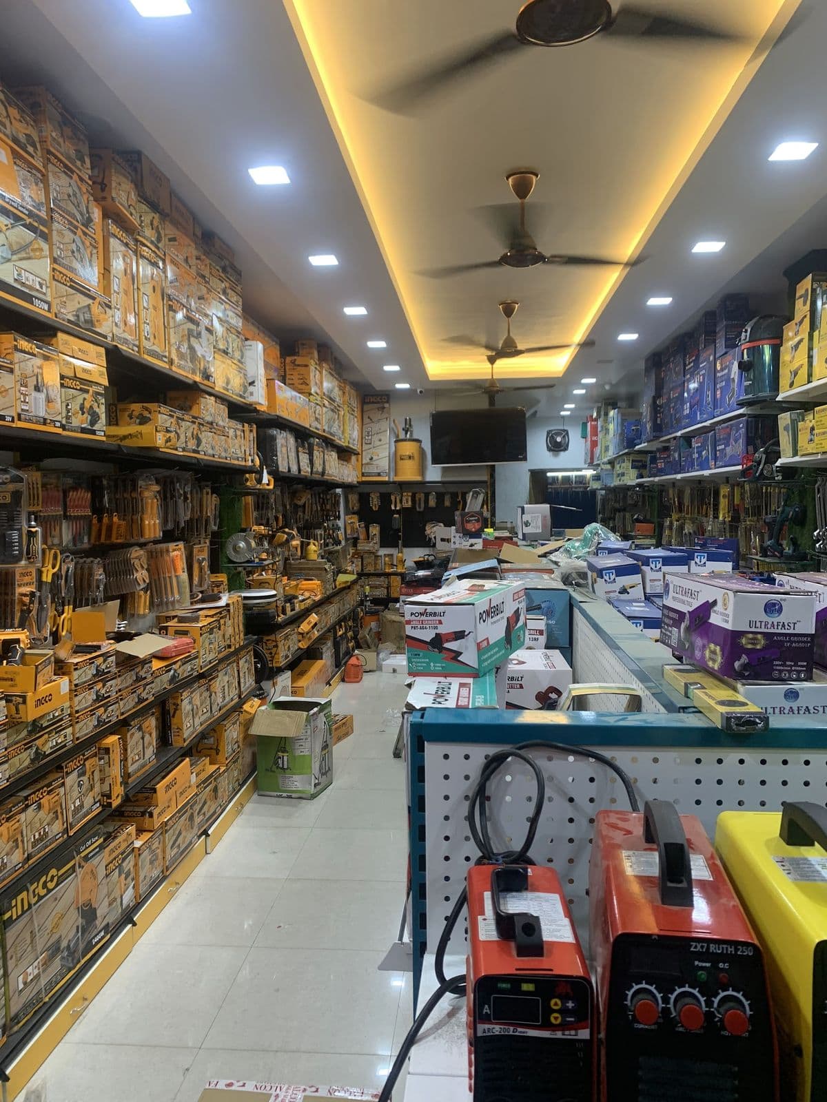 Industrial power tools inventory stock